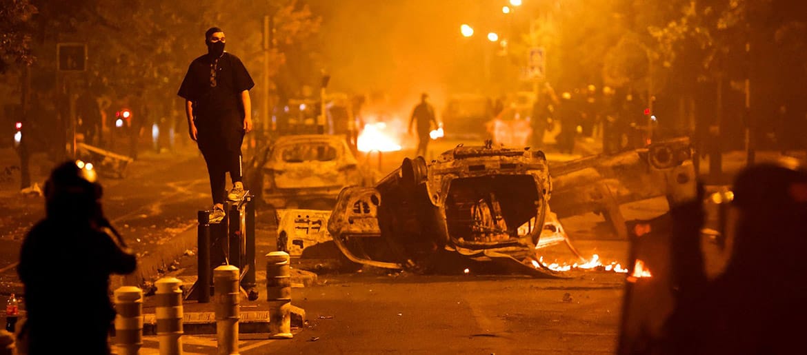 How to Stop Protests, Riots & Civil Disobedience For Good