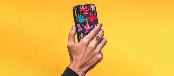 Why are 5G conspiracy theories all over the Internet right now?